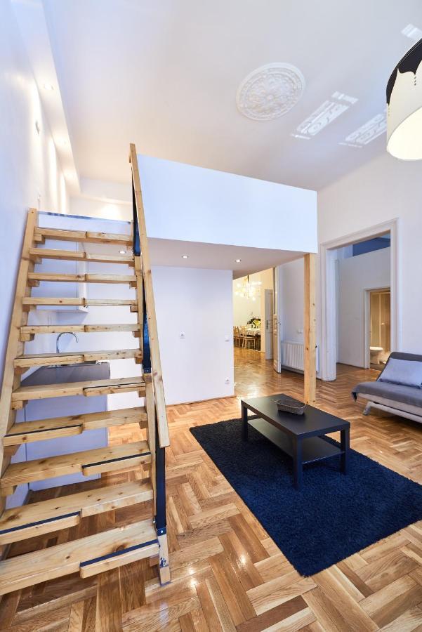 Apartmán Large For Groups Center Dist. Vii